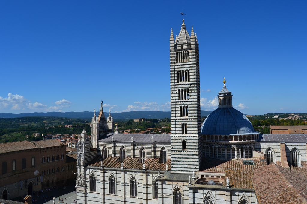 Palazzo Del Magnifico B&B Siena Luaran gambar